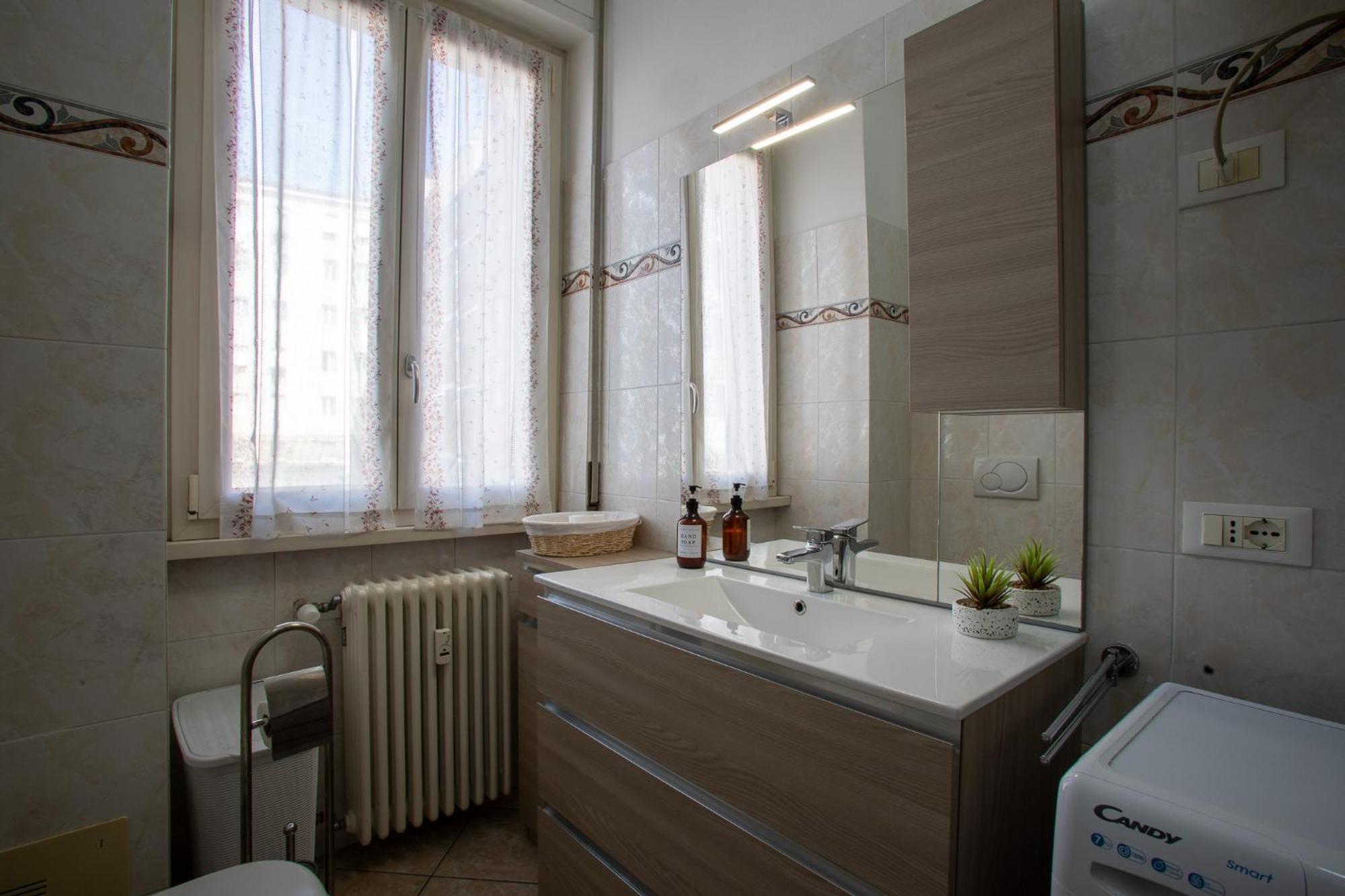 Ilaria House Lägenhet Como Exteriör bild